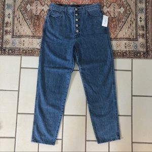 🆕 NWT J. BRAND High Rise Slim Straight Jean